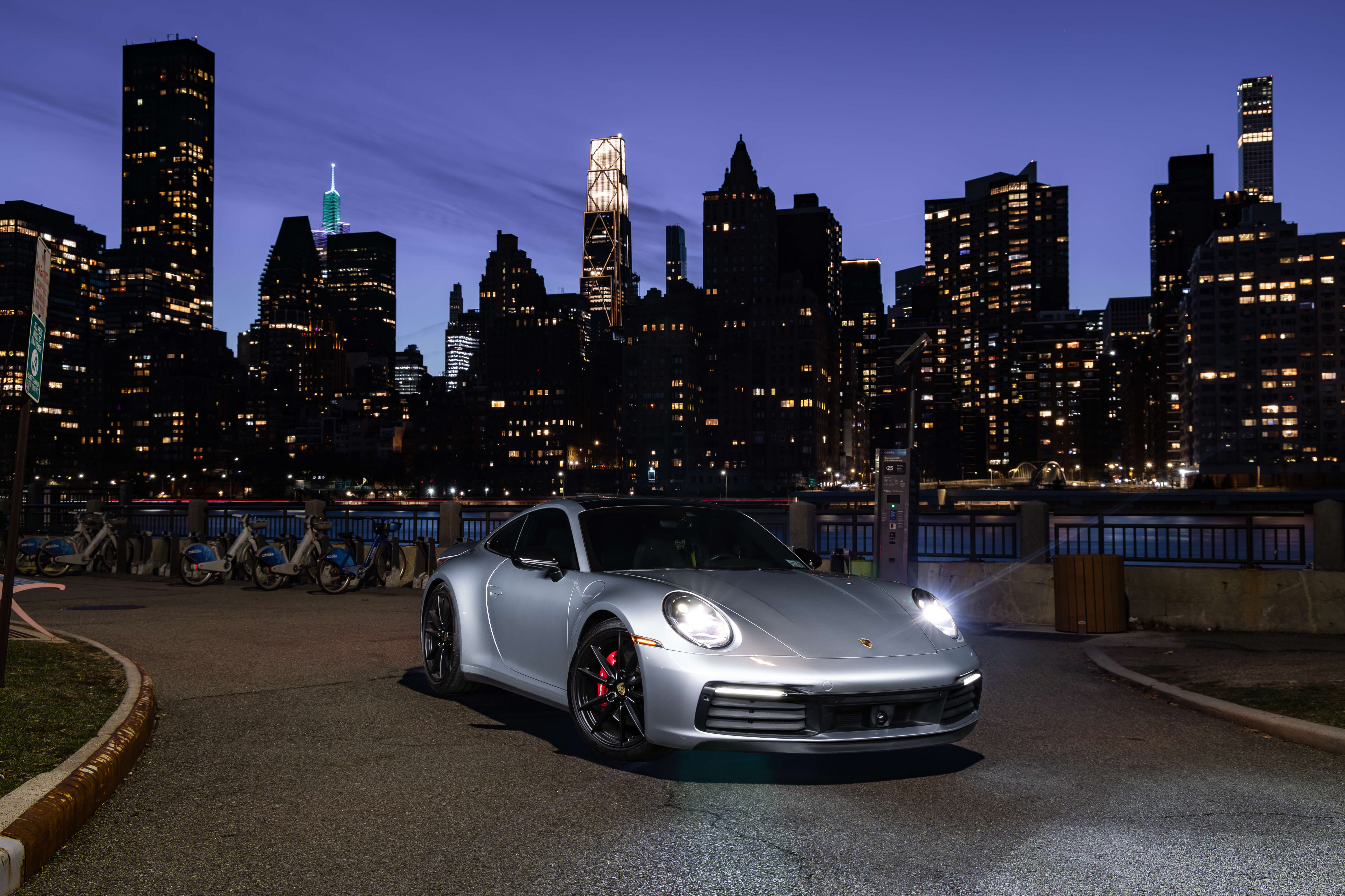 2020 Porsche 911 Carrera S exotic car rental