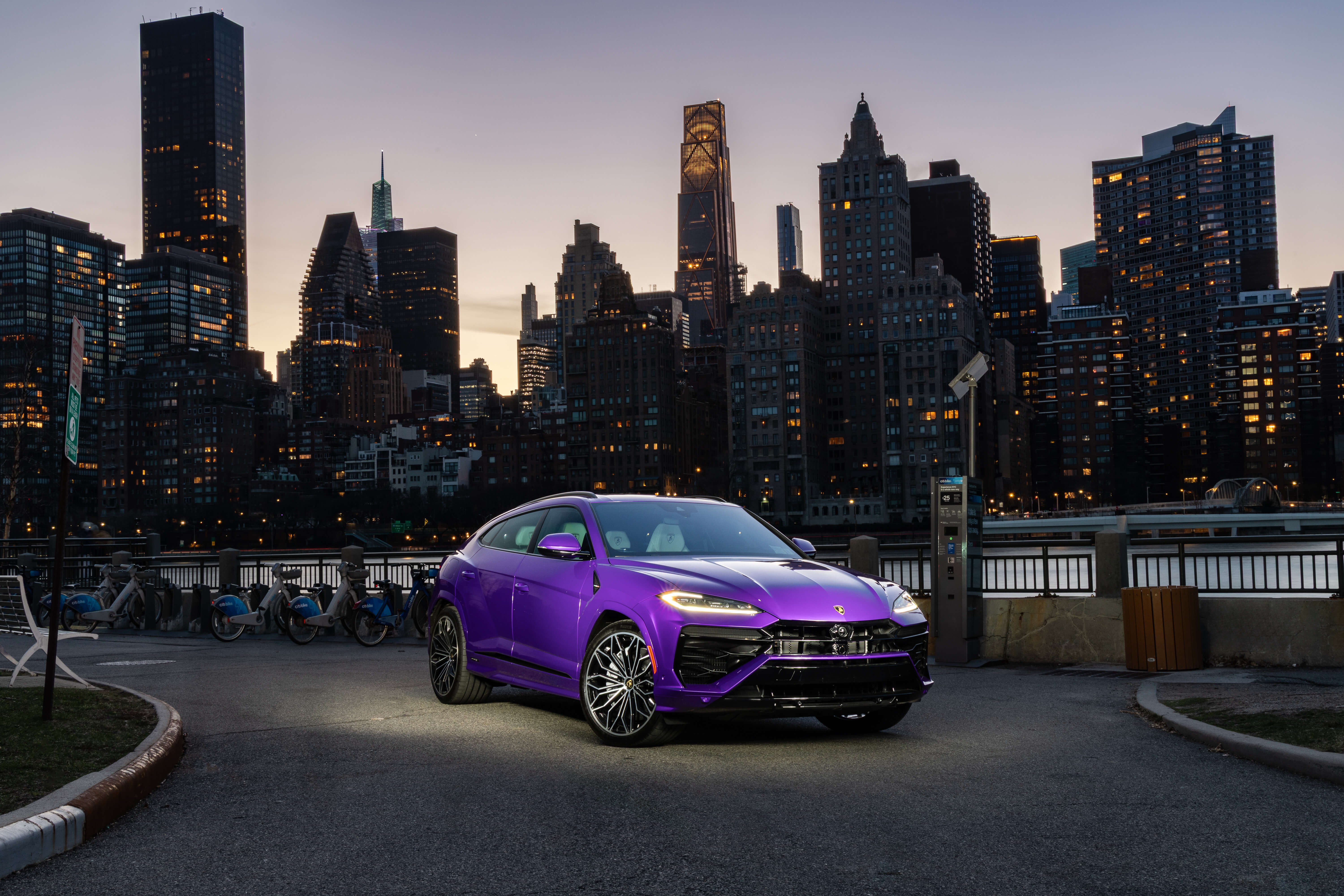 2026 Lamborghini Urus SE exotic car rental