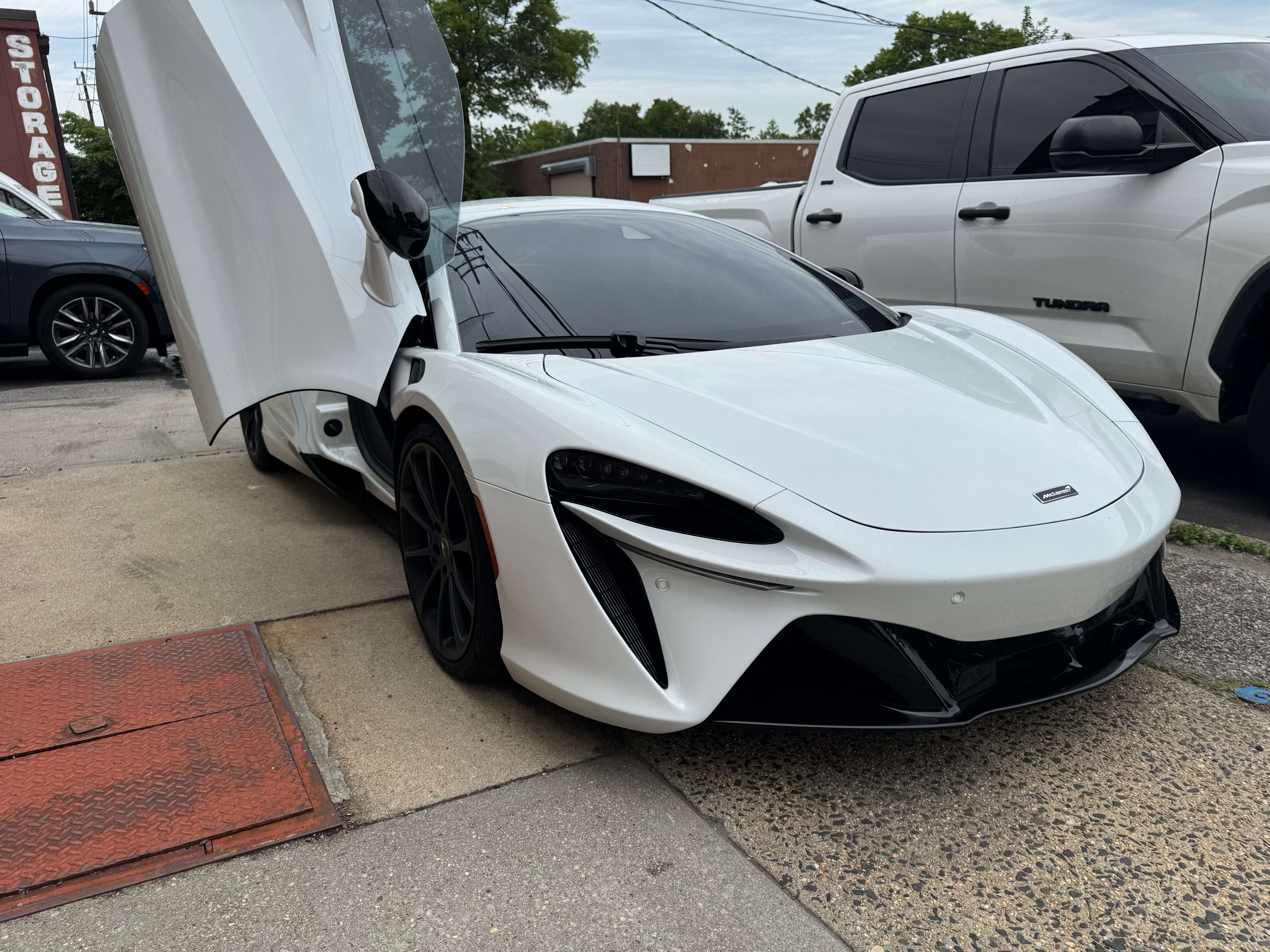 2026 McLaren Artura exotic car rental